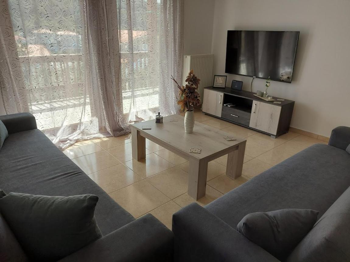 Ina House Apartment Varella Luaran gambar